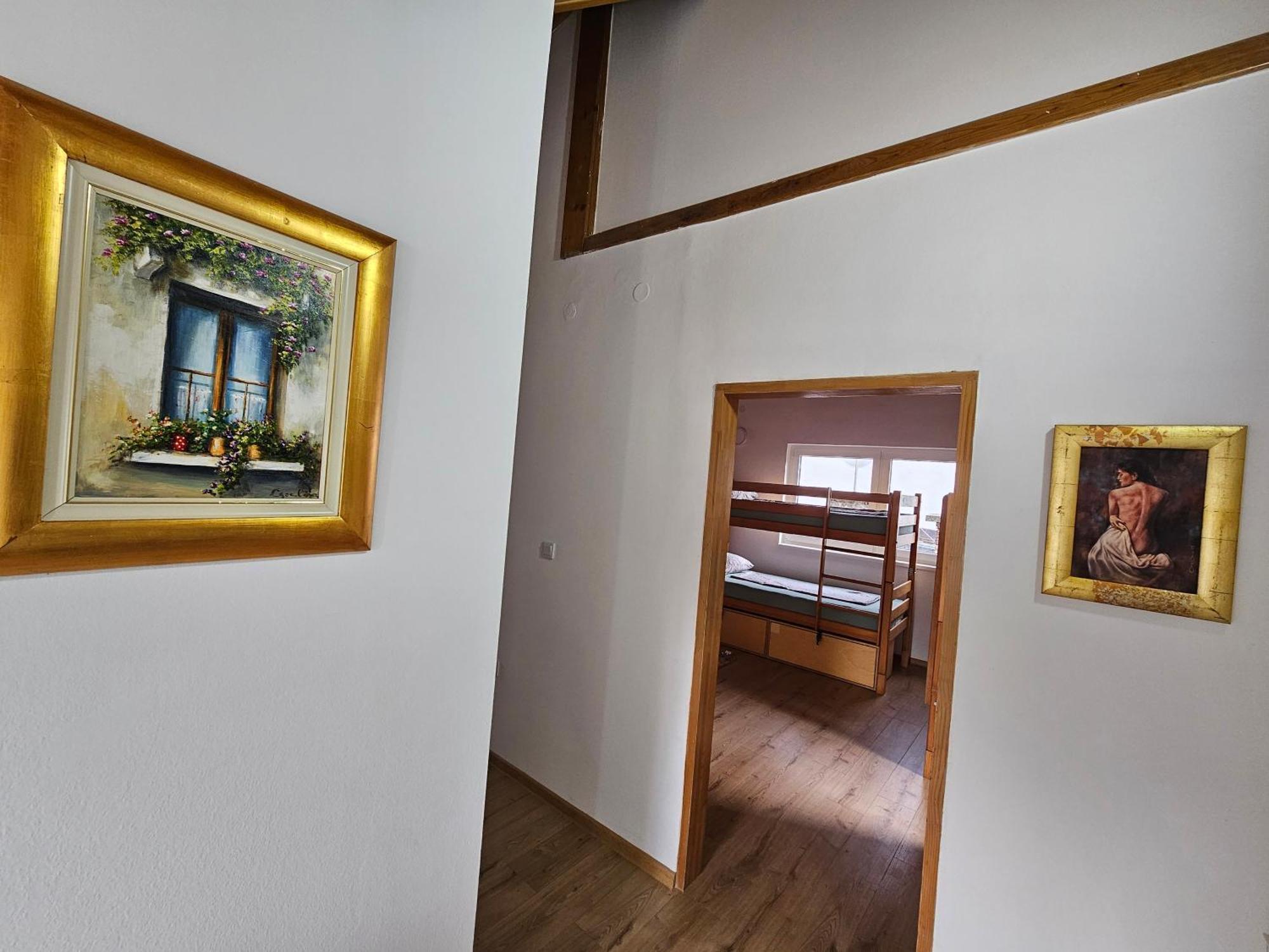 סראייבו Leopold Chillout Hostel מראה חיצוני תמונה