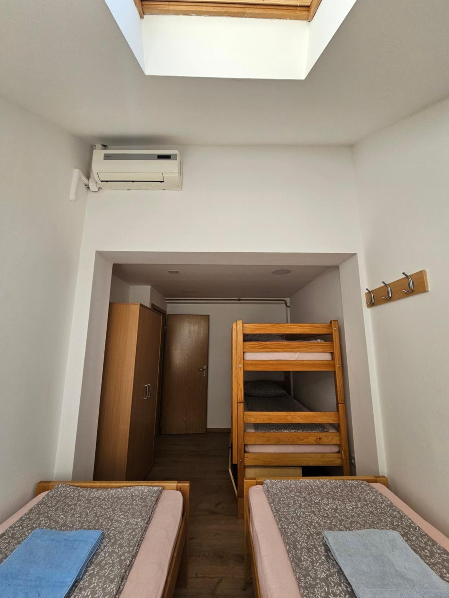 סראייבו Leopold Chillout Hostel מראה חיצוני תמונה