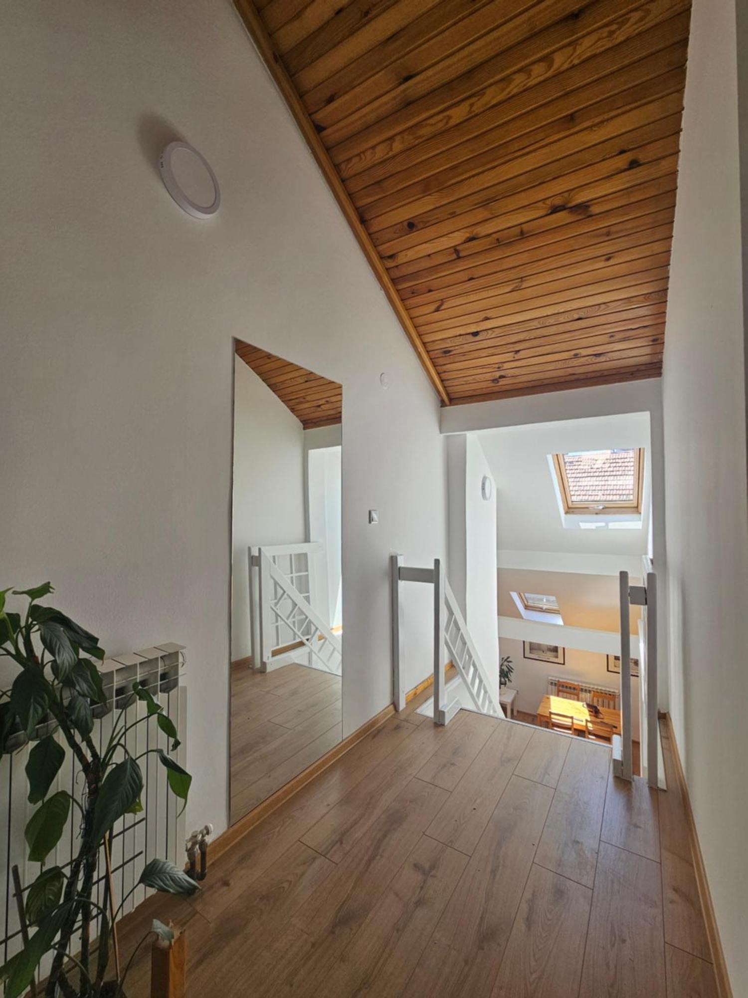 סראייבו Leopold Chillout Hostel מראה חיצוני תמונה