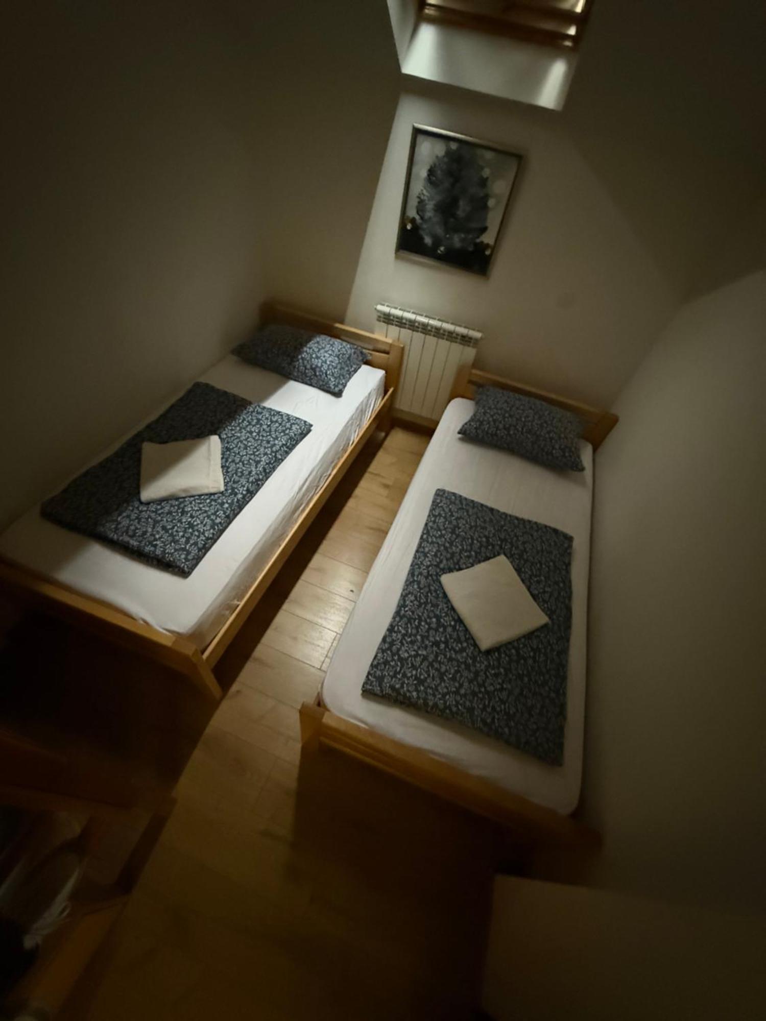 סראייבו Leopold Chillout Hostel מראה חיצוני תמונה
